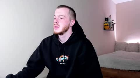 Snapshot of toohornyserj chatting on October 25, 8:42 pm toohornyserj online show from October 25, 8:42 pm