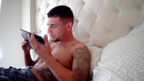 toomuchsmoke online show from November 15, 4:30 pm