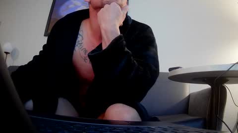 toomuchsmoke online show from February 9, 12:06 am