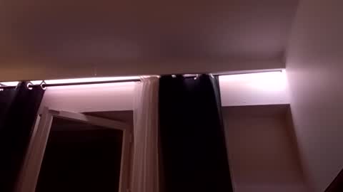 tootsybird69 online show from January 17, 3:05 am