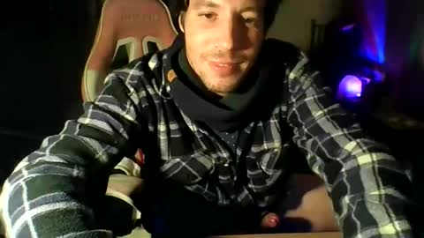toyboysquirt online show from May 30, 2:32 am