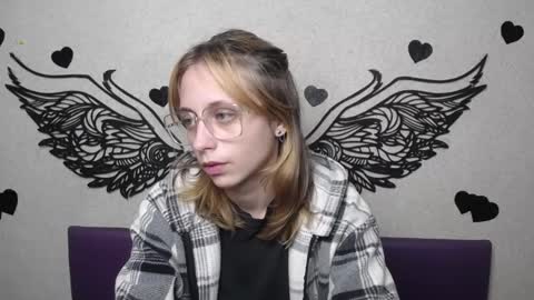 TracyLeeBB online show from November 21, 1:20 pm