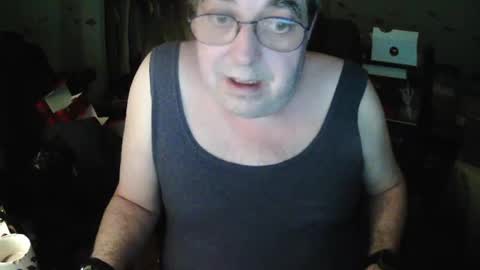 Snapshot of transmtfhello chatting on February 24, 2:08 am Peter online show from February 24, 2:08 am