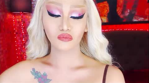 Snapshot of transplayfullolivia chatting on March 12, 9:23 am KYLIE BELLA  TS online show from March 12, 9:23 am