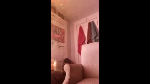 travism211 online show from March 6, 12:53 am