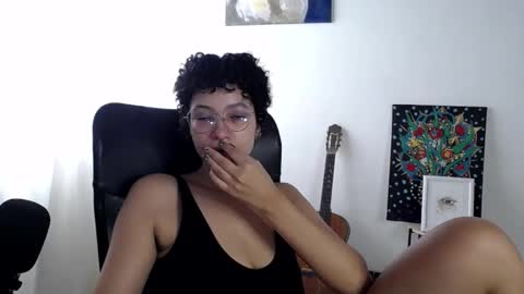 Emily online show from November 7, 6:54 pm