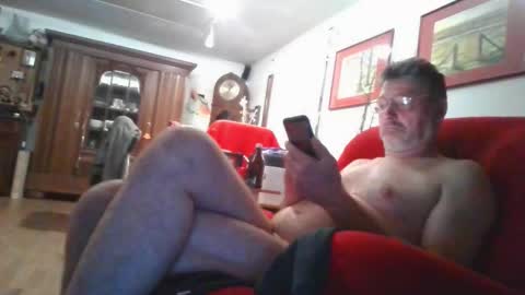 Snapshot of trebgeis1 chatting on September 15, 10:55 pm trebgeis1 online show from September 15, 10:55 pm