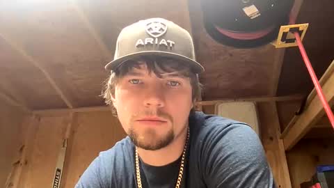 treeman817 online show from February 11, 7:56 am