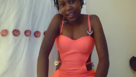 tresyamber online show from May 5, 5:51 pm