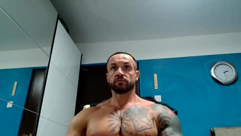 Snapshot of tridentmuscles chatting on September 29, 11:31 am tridentmuscles online show from September 29, 11:31 am