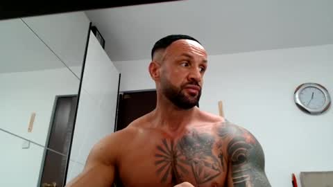 Snapshot of tridentmuscles chatting on October 26, 10:38 am tridentmuscles online show from October 26, 10:38 am