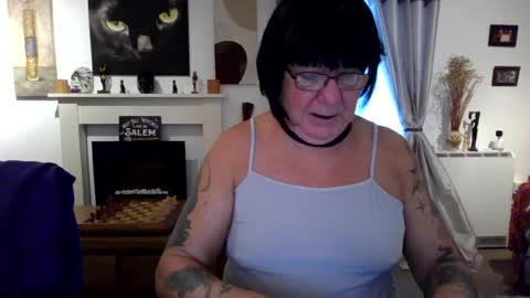 trinity1011 online show from July 7, 4:47 am
