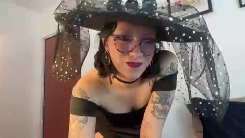 trinitysecrets online show from October 26, 6:07 pm