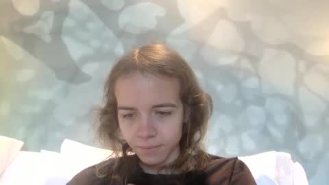 trippybb222 online show from November 20, 5:43 pm