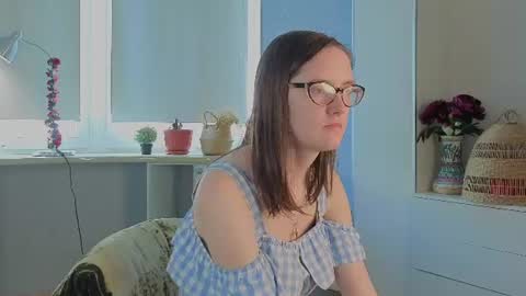 Viola online show from June 18, 9:14 am