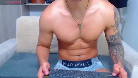 tristan bm online show from November 29, 5:20 pm