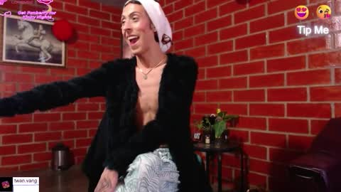 Trix online show from February 15, 8:18 pm