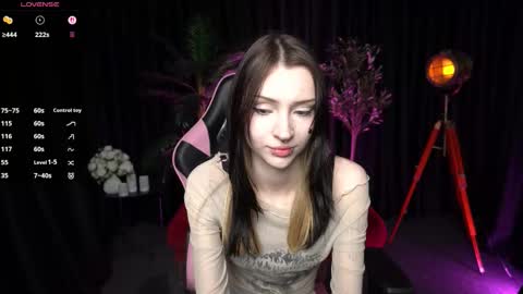 trix_void online show from March 2, 10:44 am