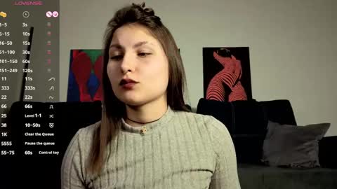 trixibell online show from April 15, 4:49 am