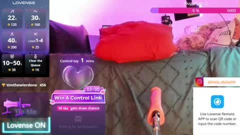 Trixie Divine online show from February 3, 6:40 am