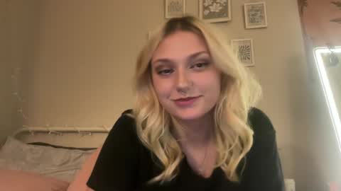 Trixi online show from July 26, 5:16 am