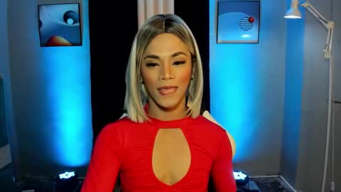 Alvin and Justine online show from January 13, 6:43 am