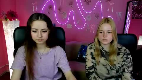 Trixy online show from April 23, 12:40 pm