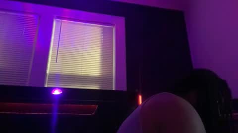 Trmdstrong online show from March 16, 5:44 am