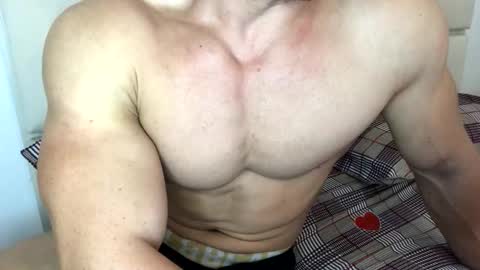 Troncq online show from September 9, 5:07 am