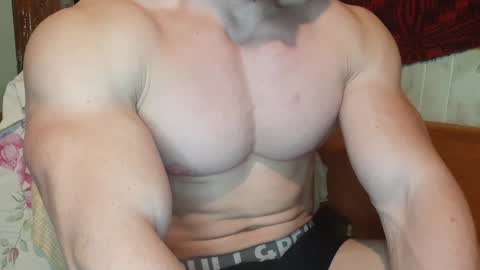 Troncq online show from February 2, 3:17 pm