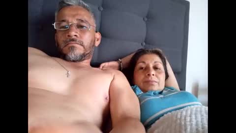 tropicosoleado online show from June 6, 10:37 pm