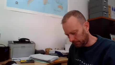 truble_again online show from May 29, 9:40 am