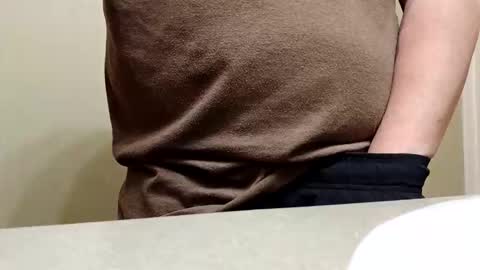 trukytom6969 online show from June 4, 1:50 pm