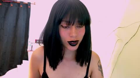 Cait online show from March 4, 4:09 am