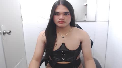 Snapshot of ts_lovelicious chatting on October 15, 3:54 am ts_lovelicious online show from October 15, 3:54 am