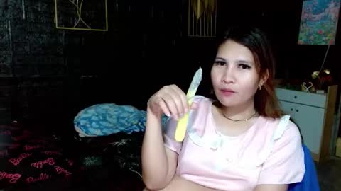 SHENA  online show from April 1, 4:24 am