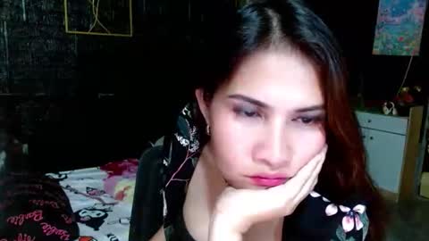 SHENA  online show from April 5, 2:03 pm