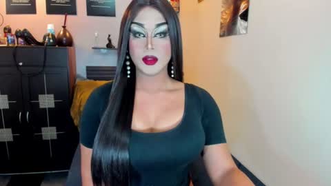 Nicoleeee online show from August 1, 8:21 pm