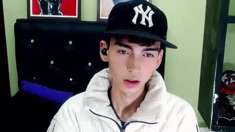 ttimy online show from March 3, 7:17 pm