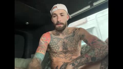 Snapshot of tuhands chatting on October 14, 2:09 pm Tuhands online show from October 14, 2:09 pm