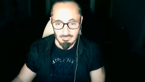 tuscan_taurus online show from April 4, 9:27 am