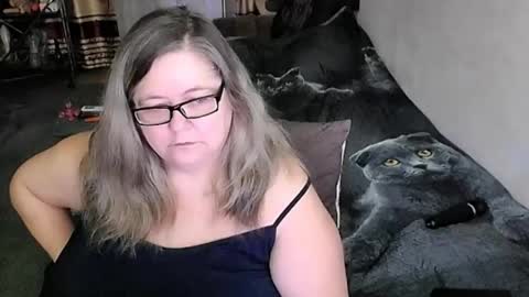 Lana online show from April 15, 10:54 pm