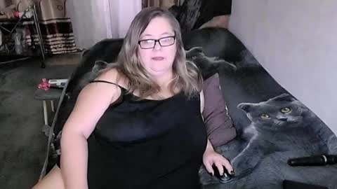 Lana online show from April 6, 12:19 am