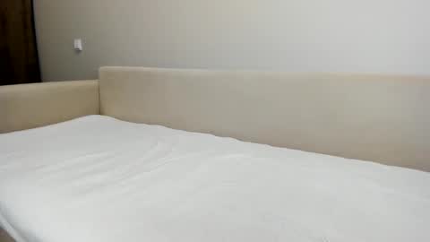 new hot online show from November 17, 6:16 am