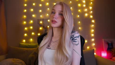 Maria 3 online show from February 2, 5:15 pm