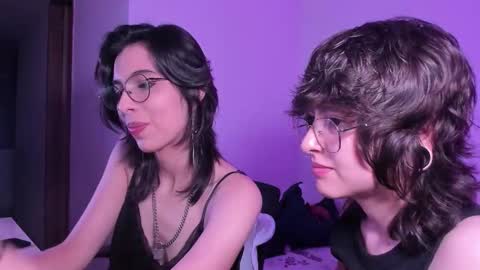 Eve  Lili online show from November 15, 12:01 am