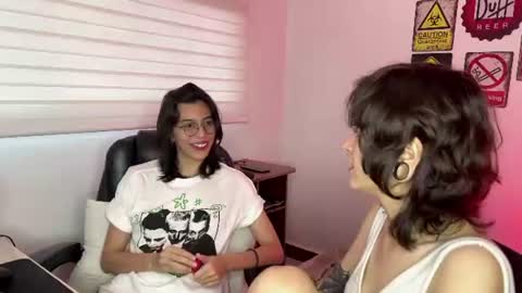 Eve  Lili online show from July 18, 10:45 pm