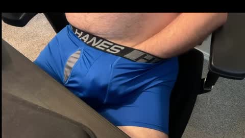 Tell me what to do online show from April 16, 9:39 pm