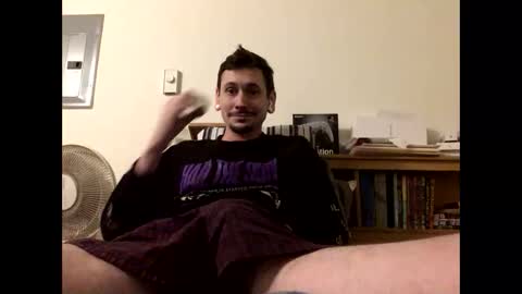 Snapshot of twinkymcgee1234 chatting on October 28, 7:31 am TwinkyMcgee online show from October 28, 7:31 am