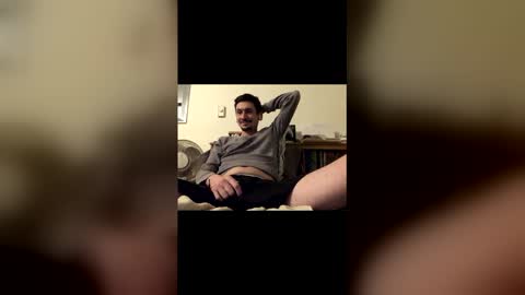 TwinkyMcgee online show from December 1, 6:11 am